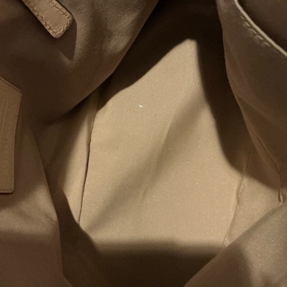 Coach Pink Shoulder Bag - Picture 3 of 5